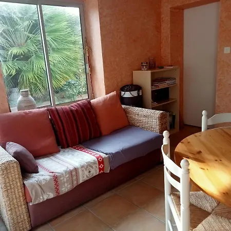 Maison La Belverine Bed & Breakfast *